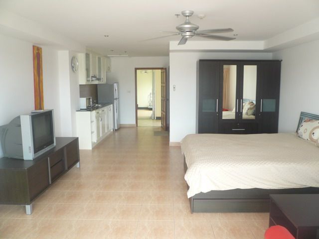 The Residence 4